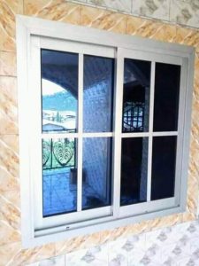 fenêtre sur mesure à Chateauredon
